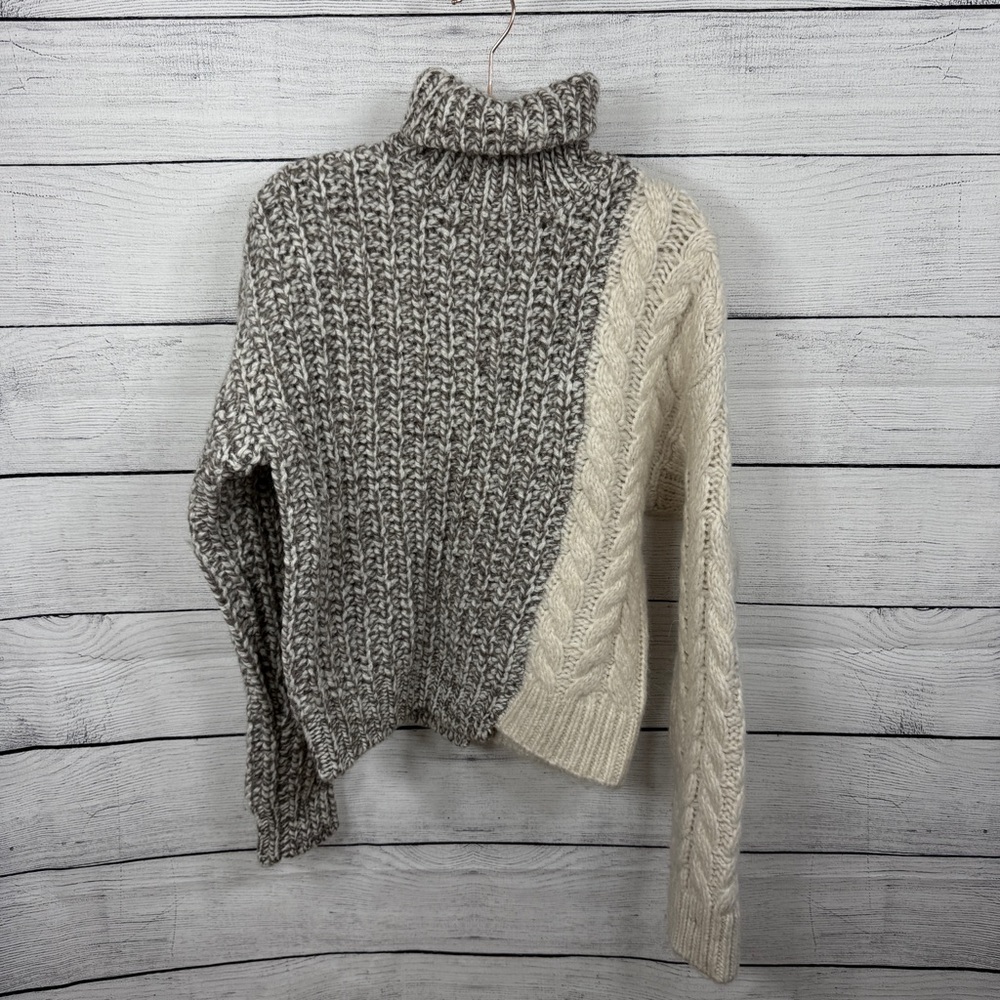 NWOT Zara Girl's Chunky TwoTone Wooly Rib Turtleneck Sweater Gray Cream Sz 9-10